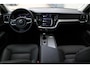Volvo V60 B3 Automaat Essential | Lederen Interieur| Adaptieve Cruise Control| Blind Spot| Verwarmbare Voorstoelen| Verwarmbaar Stuurwiel| Verwarmbare Achterbank| Park Assist voor en achter| Parkeer Camera.