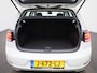 Volkswagen Golf 1.5 TSI Highline | AUTOMAAT | ACHTERUITRIJCAMERA | STOELVERWARMING | APPLE CARPLAY | NAVIGATIE |
