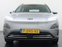 Hyundai Kona Electric EV 64kWh 3-Fase SOH 100% Extended Range Apple Adap.Cruise Navi Digital-Dashb. Carplay Android Camera Pdc Krell®-Premium Audio Comfort Ecc Keyless DAB Lmv Led FCA Rijstrooksensor 17"lm Botsherkenning Highway-Assistent SpoorwisselAssist+Waarsch. ETMS Origineel Nederlandse Auto