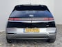 Hyundai Ioniq 5 Lounge AWD 77.4 kWh / Origineel NL Auto / Panoramadak / Camera buitenspiegels / DAB / Bose audio / HUD / Navigatie / Stuur-, voorstoel- en achterbank verwarming / Stoelventilatie