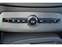 Volvo XC90 T8 Recharge AWD Ultra Dark - LONG RANGE - Luchtvering - Panorama/schuifdak - IntelliSafe Assist & Surround - 360º Camera - Bowers & Wilkins audio - Adaptieve LED koplampen - Verwarmde voorstoelen, stuur & achterbank - Parkeersensoren voor & achter - Elektr. bedienb. voorstoelen met geheugen - Head up display - Draadloze tel. lader - Extra getint glas - Elektr. inklapbare trekhaak - 22' LMV