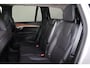 Volvo XC90 T8 Recharge AWD Plus Bright - LONG RANGE - Panorama/schuifdak - IntelliSafe Assist & Surround - 360º Camera - Harman/Kardon audio - Adaptieve LED koplampen - Verwarmde voorstoelen, stuur & achterbank - Parkeersensoren voor & achter - Elektr. bedienb. voorstoelen met geheugen - Head up display - Draadloze tel. lader - Extra getint glas - 21' LMV