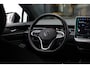 Volkswagen ID.7 Tourer 286pk Pro Business 77 kWh Blackstyle|2024|Trekhaak|Head-up|Massagestoelen|PDC+Assist+360Camera|Navi Discover Max|20"LMV|Matrix LED