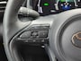 Toyota Yaris Cross Hybrid 115 DYNAMIC STOEL/STUURVERW PARK-SENSOREN KEYLESS 17'' LM-VELGEN CAMERA NAVI AD-CRUISE CLIMA APPLE/ANDROID