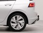 Volkswagen Golf 1.5 TSI | Style | Apple Carplay | Navigatie | Trekhaak autom uitklapbaar | Parkeersensoren voor en achter | Achteruitrij camera |