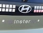 Hyundai Inster Pulse 49 kWh Volledig Elektrische automaat met Navigatie, Camera en Adaptive Cruise Control Direct leverbaar!