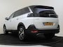 Peugeot 5008 1.2 Hybrid 136 GT | LED voor en achterlichten | 360 graden camera | Adaptive cruise control | Connected services | Keyless entry |