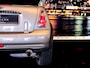 MINI One Cabrio Sidewalk