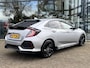 Honda Civic 1.0 i-VTEC Black Edition | ACHTERUITRIJCAMERA | LM VELGEN | NAVIGATIE | STOELVERWARMMING | PARKEERSENSOREN ACHTER | ADAPT. CRUISE CONTROL | LANE ASSIST | CARPLAY |