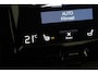 Volvo XC60 T5 R-Design | ACC | Stoelverwarming | 19 Inch | Keyless | Trekhaak