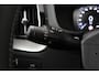 Volvo XC60 T5 R-Design | ACC | Stoelverwarming | 19 Inch | Keyless | Trekhaak