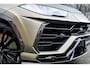 Lamborghini Urus 4.0 V8 Full Carbon|BTW|23inch|Massage|B&O 3D|