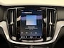 Volvo V60 B4 211pk Ultimate Dark / 20'' / Black Pack / Getint glas / Panoramadak / Head-Up / Lederen dashboard / Elektr. Stoelen / ACC / BLIS / Harman&Kardon / Keyless /