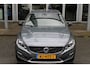Volvo V60 Cross Country D4 Nordic+ | Org. NL |  Afn. Trekhaak | Verw. Voorstoelen | Verw. Voorruit | Standkachel