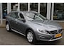 Volvo V60 Cross Country D4 Nordic+ | Org. NL |  Afn. Trekhaak | Verw. Voorstoelen | Verw. Voorruit | Standkachel
