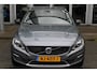 Volvo V60 Cross Country D4 Nordic+ | Org. NL |  Afn. Trekhaak | Verw. Voorstoelen | Verw. Voorruit | Standkachel