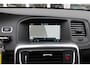 Volvo V60 Cross Country D4 Nordic+ | Org. NL |  Afn. Trekhaak | Verw. Voorstoelen | Verw. Voorruit | Standkachel