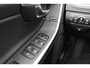Volvo V60 Cross Country D4 Nordic+ | Org. NL |  Afn. Trekhaak | Verw. Voorstoelen | Verw. Voorruit | Standkachel