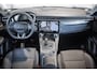 Lynk & Co 01 1.5 | Automaat | Panoramadak | Parkeercamera | Parkeersensoren voor + achter | Adaptive cruise control | Apple carplay & Android auto