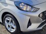 Hyundai i10 1.0 Automaat / Fabrieksgarantie tot 4-2026 / 5 zits / Dealer onderhouden / Airco / Verwarmde voorstoelen / Verwarmd stuurwiel / Android Auto / Apple Carplay / DAB