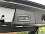 Volvo XC60 2.0 T8 Plug-in hybrid AWD Ultra Dark | Luchtvering | Trekhaak, elektrisch inklapbaar | Head-up display | 360 graden camera | Extra getint glas | 21 inch. lichtmetalen velgen | Elektrisch verstelbare voorstoelen met geheugenfunctie | Verwarmde voorstoelen + stuurwiel | Verwarmde achterbank | Adaptive cruise control | BLIS