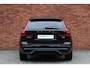 Volvo XC60 2.0 T8 Plug-in hybrid AWD Ultra Dark | Luchtvering | Trekhaak, elektrisch inklapbaar | Head-up display | 360 graden camera | Extra getint glas | 21 inch. lichtmetalen velgen | Elektrisch verstelbare voorstoelen met geheugenfunctie | Verwarmde voorstoelen + stuurwiel | Verwarmde achterbank | Adaptive cruise control | BLIS