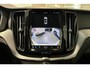 Volvo XC60 T6 Plug-in hybrid AWD Plus Dark | Verwarmde Voorstoelen, Stuurwiel en Achterbank | Panoramisch Schuif-/Kanteldak | Semi- Elektrische Trekhaak | 360-Camera | Adaptieve Cruise Control | Draadloze Telefoonlader