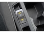 Volkswagen T-Roc 1.5 TSi 150pk DSG Life Business | App Connect | Climate | Adaptive Cruise | Stoelverwarming | Camera | PDC | Trekhaak