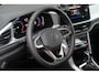 Volkswagen T-Roc 1.5 TSi 150pk DSG Life Business | App Connect | Climate | Adaptive Cruise | Stoelverwarming | Camera | PDC | Trekhaak