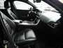 Jaguar XE 2.0 P250 SE | 1800 KG trekgewicht | Apple carplay/Android auto | Camera | Stoelverwarming | Climate control | Cruise control | Keyless entry en start | Lederen bekleding | Elektrisch verstelbare voorstoelen