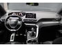 Peugeot 3008 1.2 PureTech GT Line 130pk - Blind Spot - Camera - Trekhaak - Sfeerverlichting - Carplay/Android - LED - Navi - Rijklaar