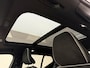 Volvo EX40 Extended Range Ultra 82 kWh / Nubuck / All Season banden / Parelmoer kleur / Panoramadak / Elektr. Stoelen / Harman&Kardon / 360 Camera / Stoel + Stuurw. Verwarming / ACC / BLIS /
