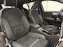Volvo EX40 Extended Range Ultra 82 kWh / Nubuck / All Season banden / Parelmoer kleur / Panoramadak / Elektr. Stoelen / Harman&Kardon / 360 Camera / Stoel + Stuurw. Verwarming / ACC / BLIS /
