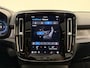 Volvo EX40 Extended Range Ultra 82 kWh / Nubuck / All Season banden / Parelmoer kleur / Panoramadak / Elektr. Stoelen / Harman&Kardon / 360 Camera / Stoel + Stuurw. Verwarming / ACC / BLIS /