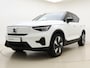 Volvo EX40 Extended Range Ultra 82 kWh / Nubuck / All Season banden / Parelmoer kleur / Panoramadak / Elektr. Stoelen / Harman&Kardon / 360 Camera / Stoel + Stuurw. Verwarming / ACC / BLIS /