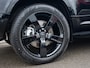 Land Rover Defender 110 2.0 P300e 110 X-Dynamic HSE l NP €126.834 l Trekhaak l Schuif-/kantel Panorama dak l Black Pack l 22 Inch