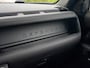Land Rover Defender 110 2.0 P300e 110 X-Dynamic HSE l NP €126.834 l Trekhaak l Schuif-/kantel Panorama dak l Black Pack l 22 Inch