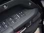 Land Rover Defender 110 2.0 P300e 110 X-Dynamic HSE l NP €126.834 l Trekhaak l Schuif-/kantel Panorama dak l Black Pack l 22 Inch