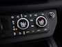 Land Rover Defender 110 2.0 P300e 110 X-Dynamic HSE l NP €126.834 l Trekhaak l Schuif-/kantel Panorama dak l Black Pack l 22 Inch