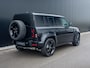 Land Rover Defender 110 2.0 P300e 110 X-Dynamic HSE l NP €126.834 l Trekhaak l Schuif-/kantel Panorama dak l Black Pack l 22 Inch