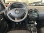 Dacia Duster 1.6 Lauréate 2wd NW APK BJ 2010 !!!