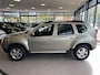 Dacia Duster 1.6 Lauréate 2wd NW APK BJ 2010 !!!
