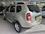 Dacia Duster 1.6 Lauréate 2wd NW APK BJ 2010 !!!