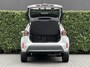 Toyota Yaris Cross 1.5 Hybrid ELEGANT, PANO, LEDER, ADAPT CRUISE, NAVI, 360 CAMERA, DAB+, HUD, PDC, DODEHOEK, KEYLESS, ECC-AIRCO, STOEL/STUURVERWARMING, ELEKTRISCHE KOFFERKLEP, LICHTMETAAL 18"