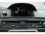 Volvo V70 T4 Polar+ | lichtmetalen velgen 16 inch | Premium Metallic Paint | Lederen Bekleding | DAB Ontvanger | Audio Installatie Premium | Electronic Climate Controle | Elektrisch Verstelb. Bestuurdersstoel Met Geheugen | Voorstoelen Verwarmd + Geventileerd | Elektrisch Glazen Schuif-/Kanteldak | Trekhaak | Cruise Control