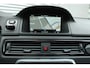Volvo V70 T4 Polar+ | lichtmetalen velgen 16 inch | Premium Metallic Paint | Lederen Bekleding | DAB Ontvanger | Audio Installatie Premium | Electronic Climate Controle | Elektrisch Verstelb. Bestuurdersstoel Met Geheugen | Voorstoelen Verwarmd + Geventileerd | Elektrisch Glazen Schuif-/Kanteldak | Trekhaak | Cruise Control