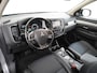 Mitsubishi Outlander 2.0I AUT. PHEV 203PK Camera Executive Navi Hybride 4WD Trekhaak Ecc Edition Lmv 18" Privacy Glas Keyless Rockford-Fosgate® Audio AWD Origineel Nederlandse Auto