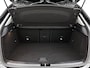Mercedes-Benz A-klasse 250 e AMG-line PHEV | Stoelverwarming voor | Apple CarPlay | Led Koplampen | Spiegel pakket | Parkeersensoren | Inclusief 24 maanden MB Certified garantie voor Europa.