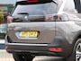 Peugeot 5008 136pk Hybrid Allure | 7 persoons | Camera | Navigatie | LEER/Stof | Climate | LED lampen | AUTOMAAT