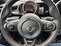 MINI John Cooper Works Mini 2.0 232PK UNIEK Sportstoelen JCW, Pano, Nav+, Camera, Keyless, Head-Up, Harman-Kardon, Colorline Carbon Black, Ambiente/ Spiegel/ Exititement/ Licht/ uitrustings/ Connected XL Pakket, DAB, DCC, Lmv 18'' JCW Cup.